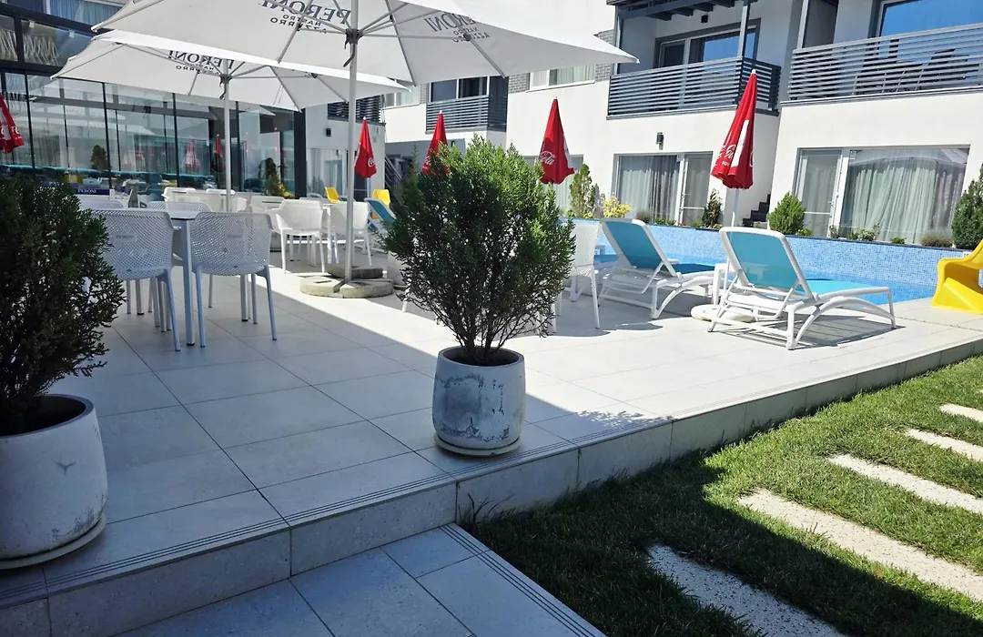 Bunga Bunga Resort Mamaia Nord-1